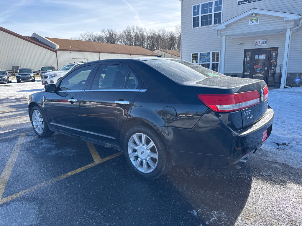 2012 Lincoln MKZ Image 8