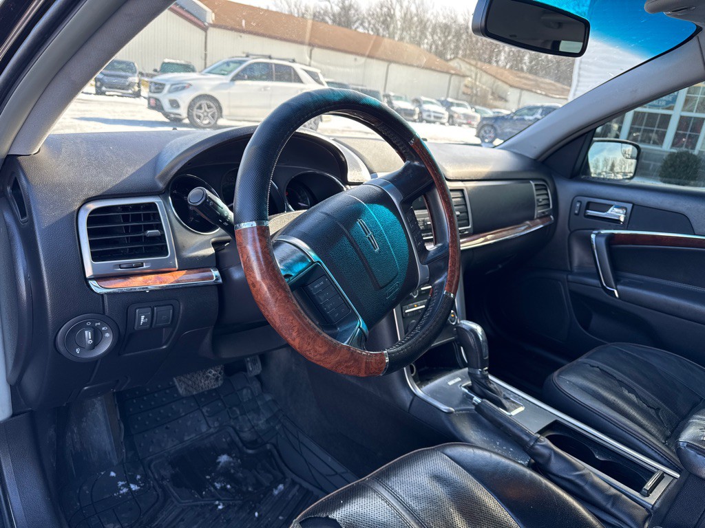 2012 Lincoln MKZ Image 13
