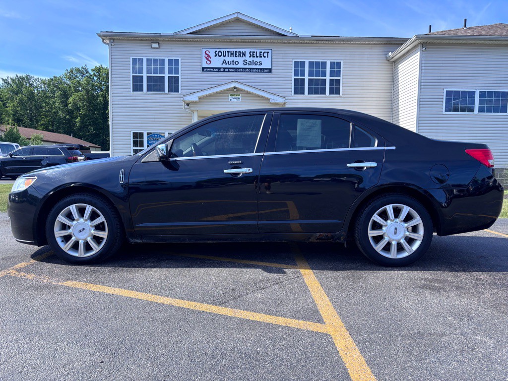 2012 Lincoln MKZ Image 1
