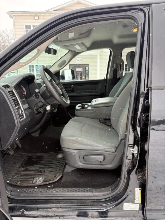 2013 RAM 1500 Image 9