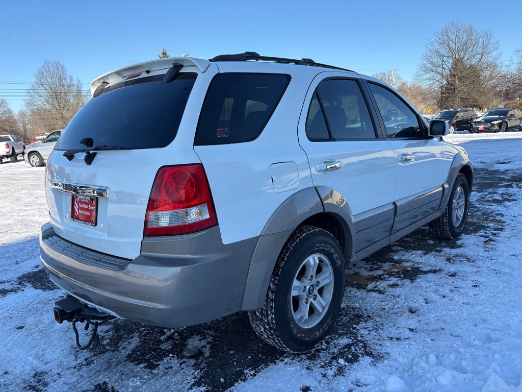 2004 Kia Sorento Image 6