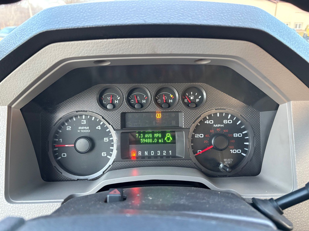 2010 Ford F-250 Image 14