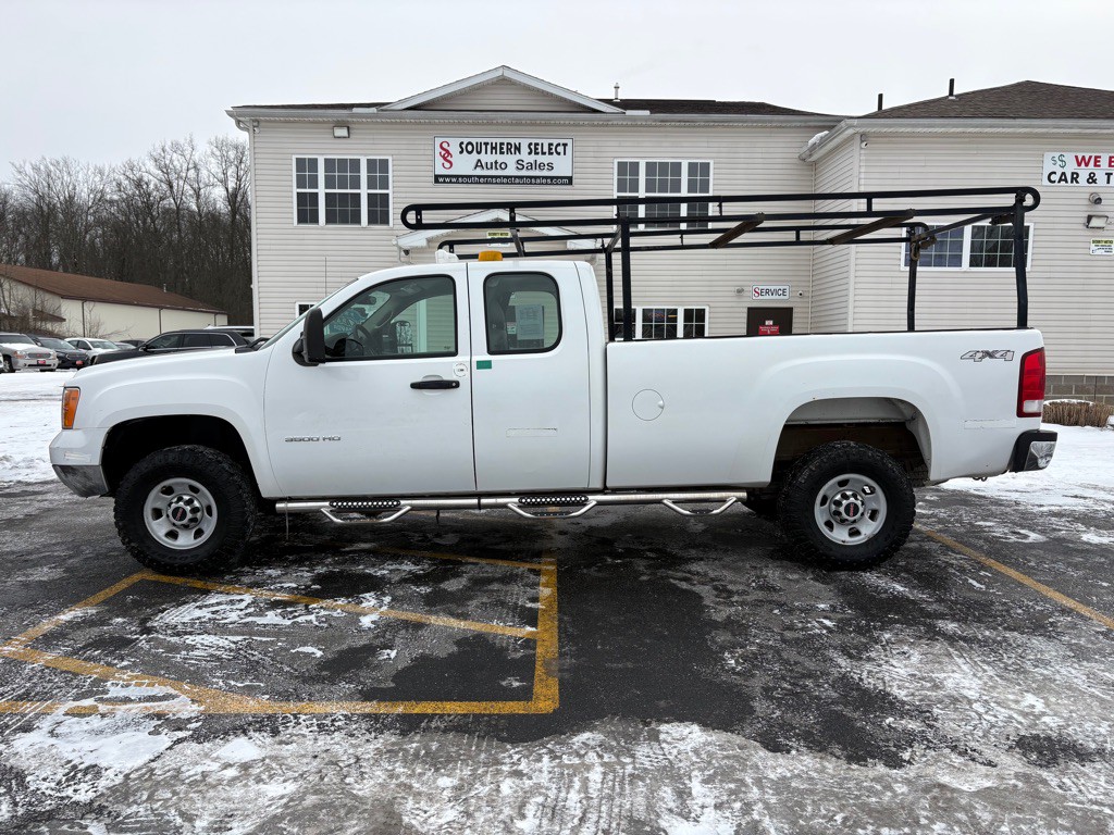 2010 GMC Sierra Image 1
