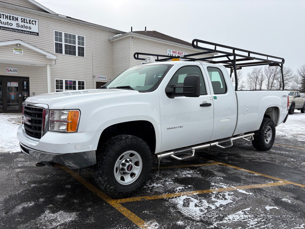 2010 GMC Sierra Image 2
