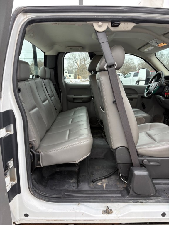 2010 GMC Sierra Image 12