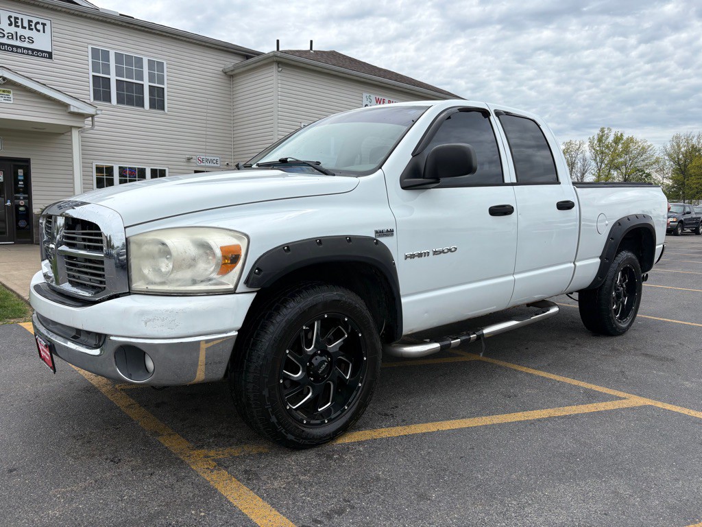 2007 Dodge Ram 1500 Image 2