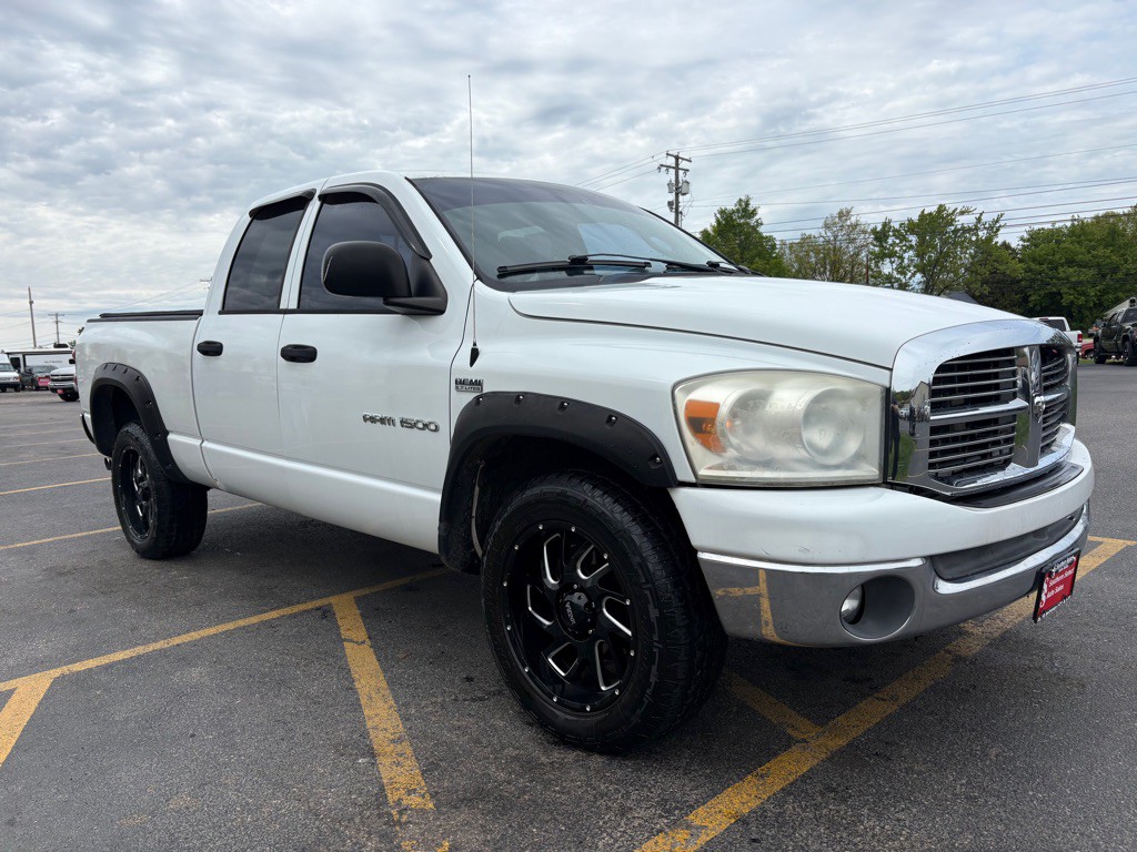 2007 Dodge Ram 1500 Image 4