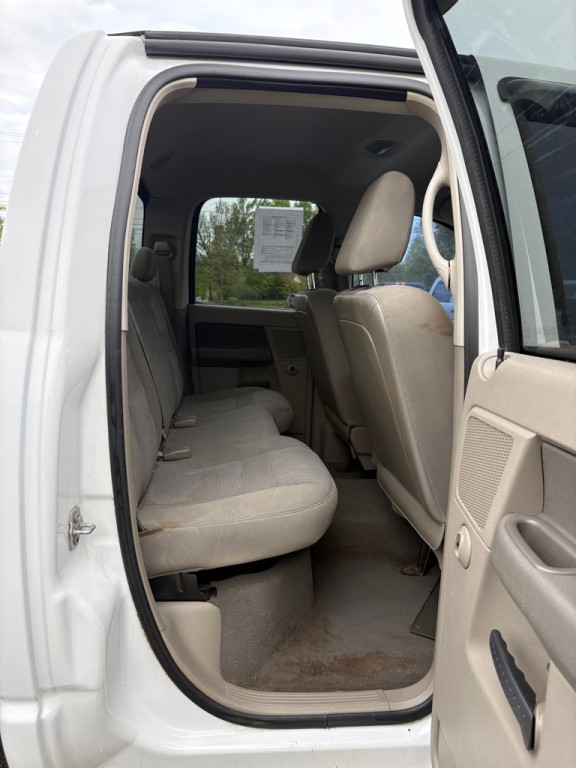 2007 Dodge Ram 1500 Image 12