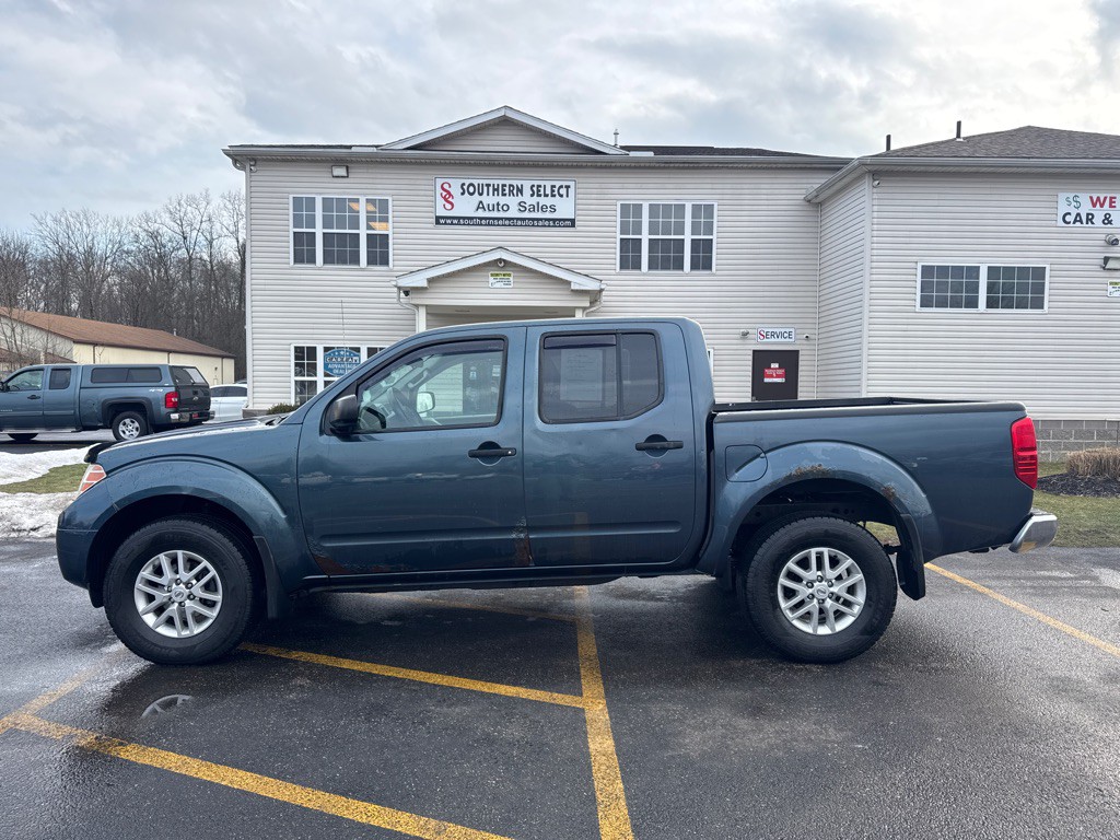 2014 Nissan Frontier Image 1