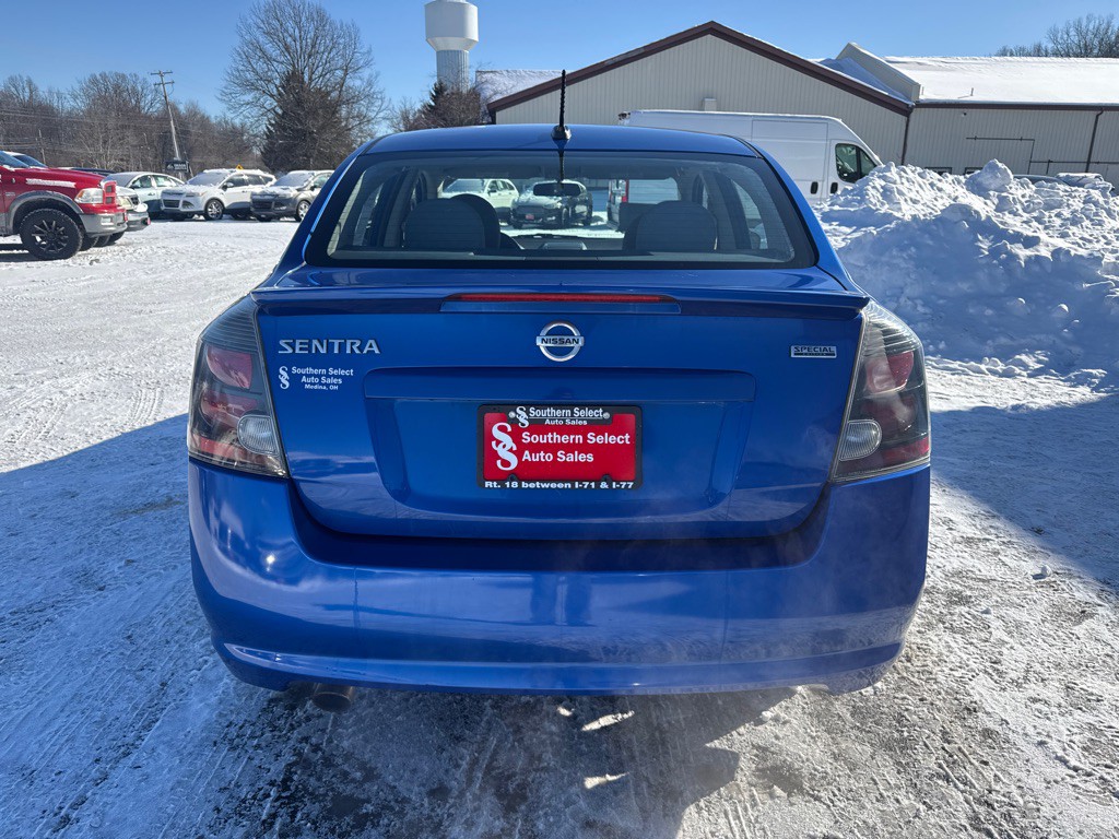 2012 Nissan Sentra Image 7