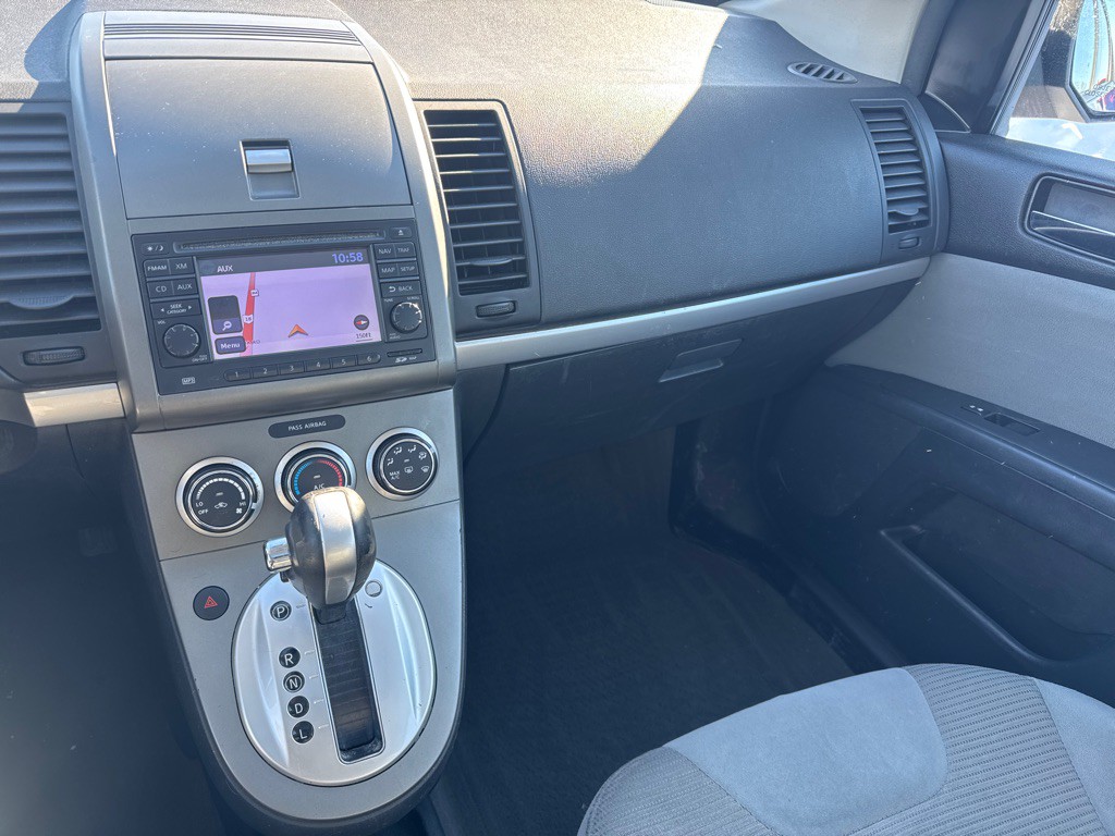 2012 Nissan Sentra Image 14