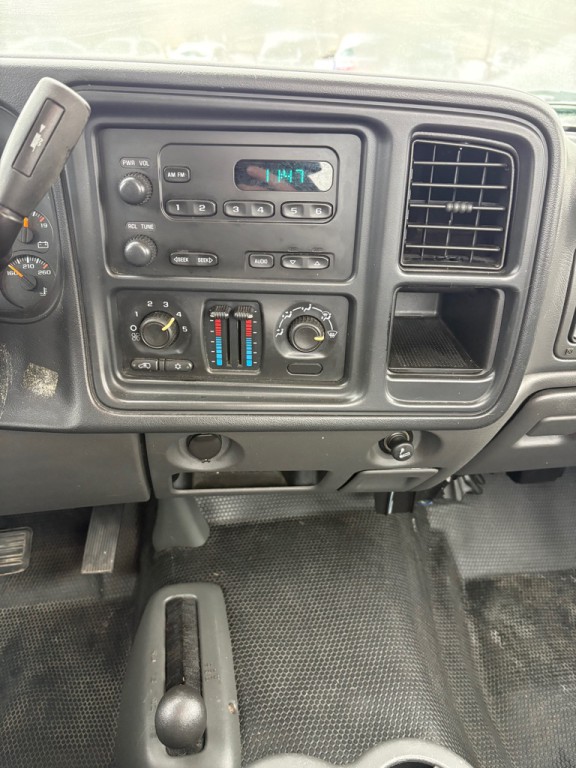 2006 Chevrolet Silverado 1500 Image 12