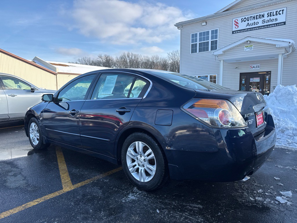 2012 Nissan Altima Image 8