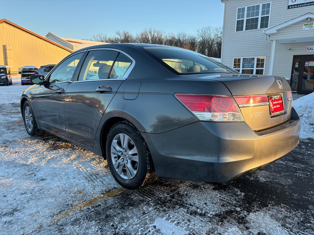 2012 Honda Accord Image 8