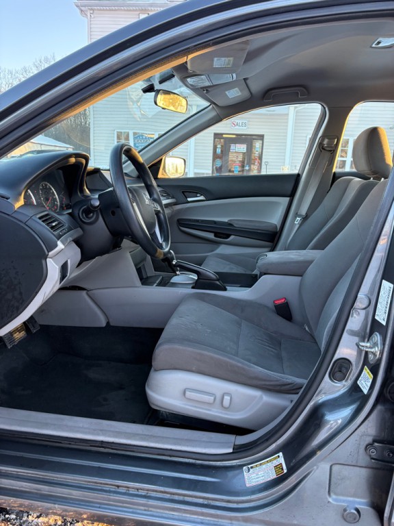 2012 Honda Accord Image 9