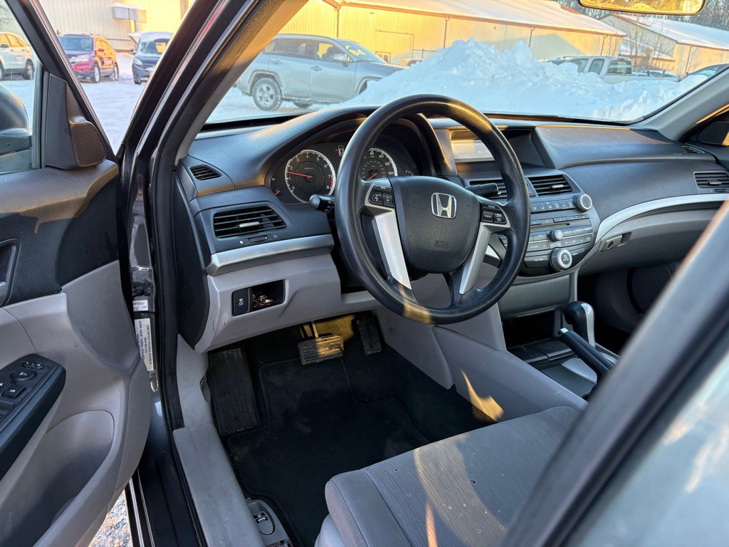 2012 Honda Accord Image 13