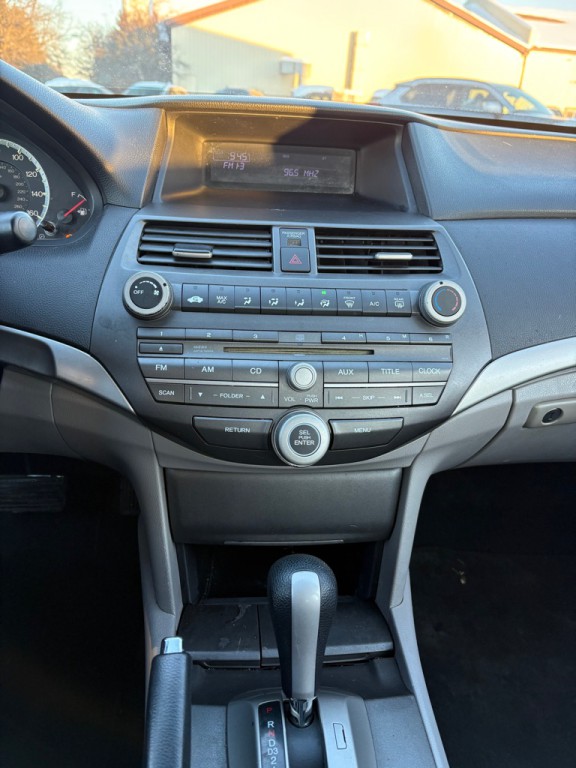 2012 Honda Accord Image 14