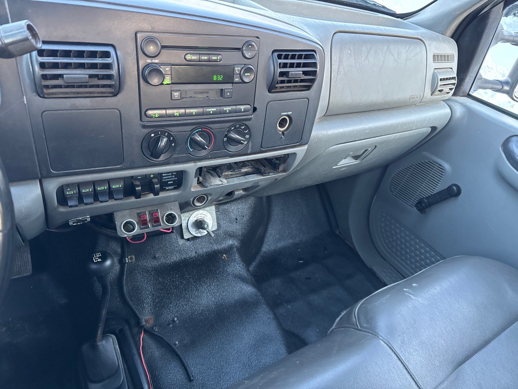 2006 Ford F-250 Image 14