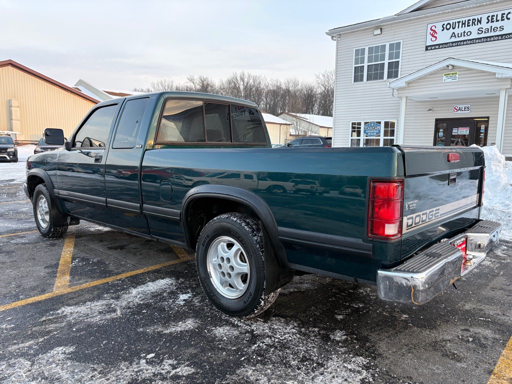 1995 Dodge Dakota Image 8