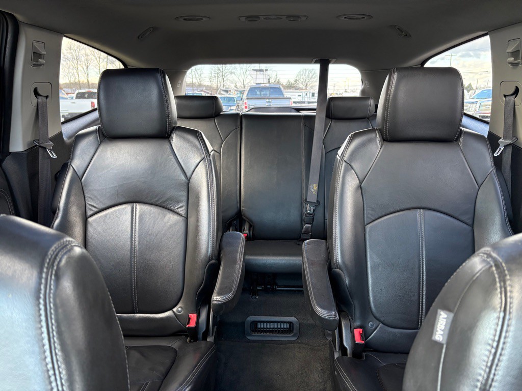 2014 Chevrolet Traverse Image 18