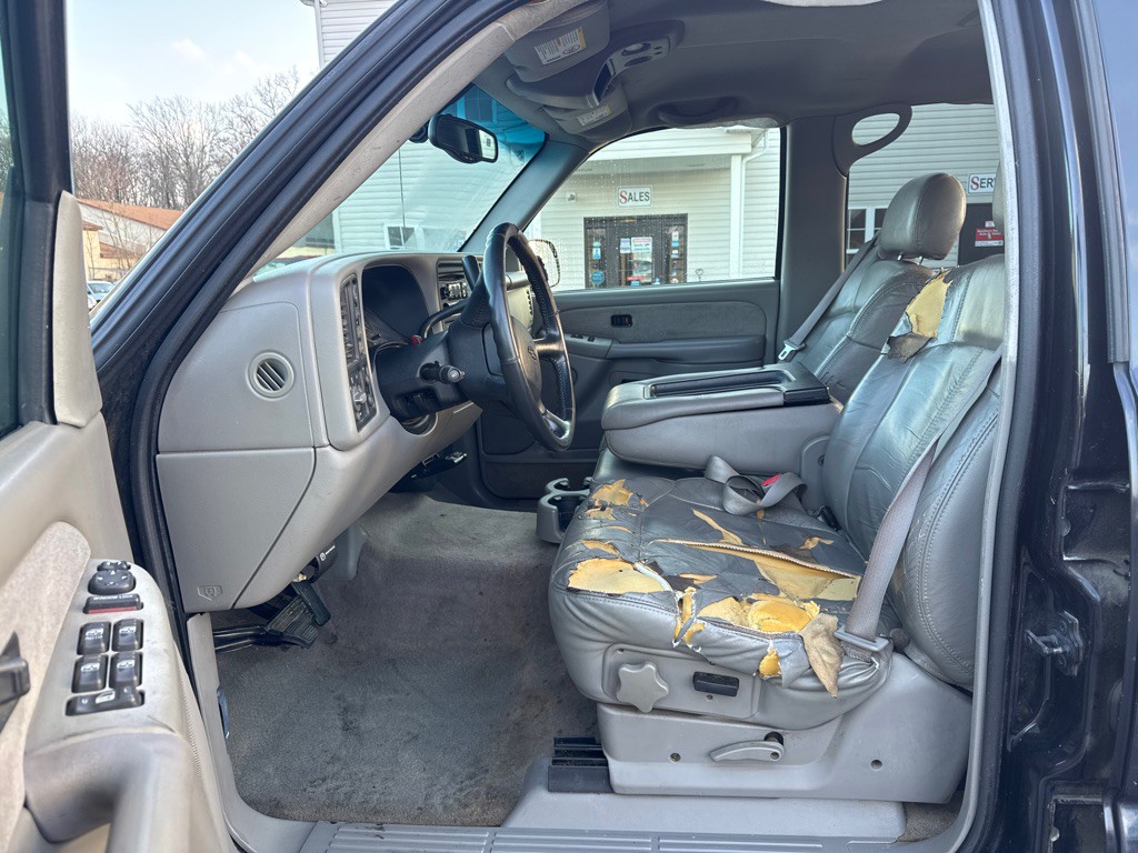 2002 Chevrolet Silverado 1500 Image 9