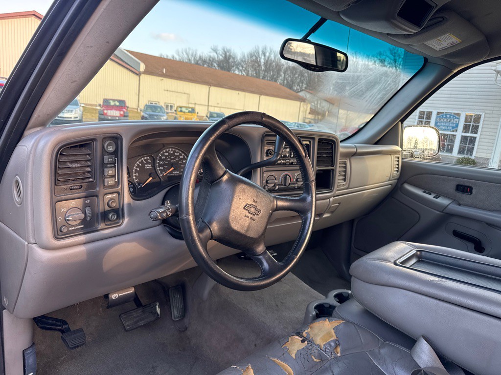 2002 Chevrolet Silverado 1500 Image 13
