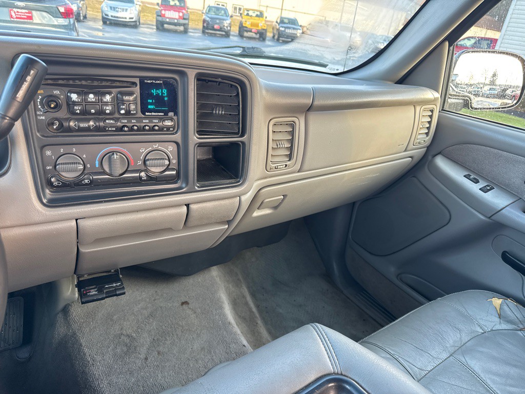 2002 Chevrolet Silverado 1500 Image 14