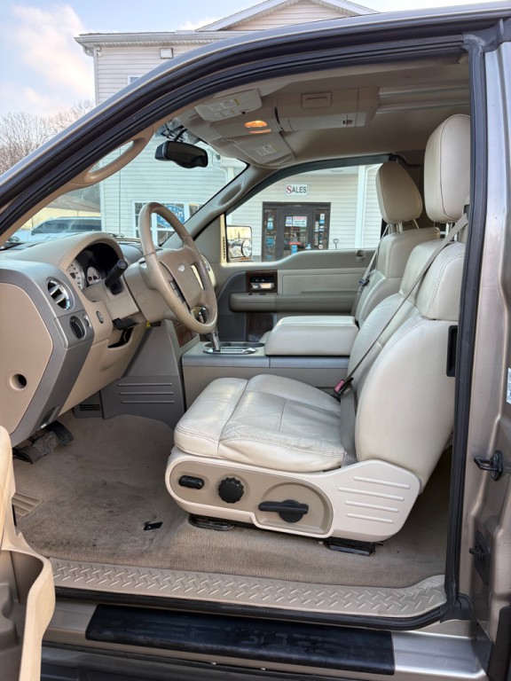 2004 Ford F-150 Image 9