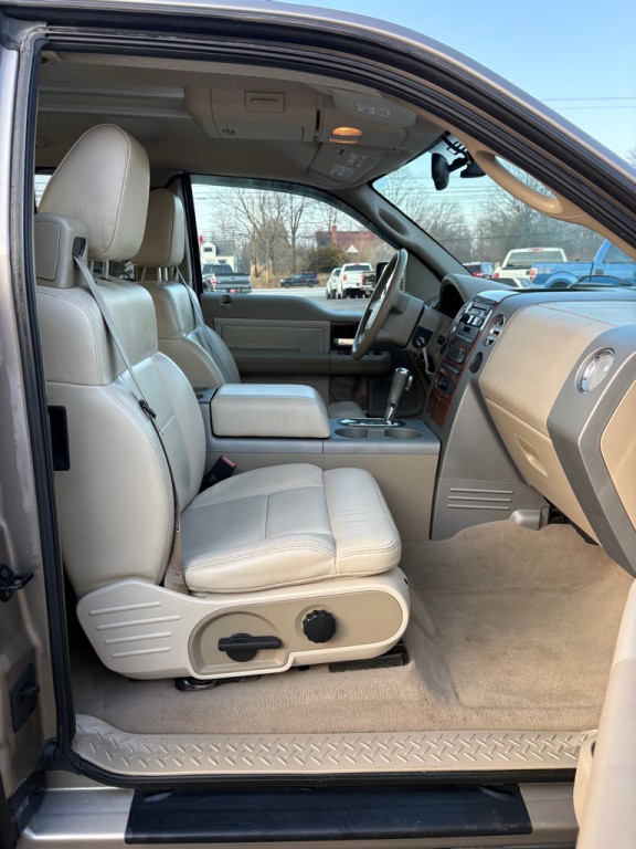 2004 Ford F-150 Image 11