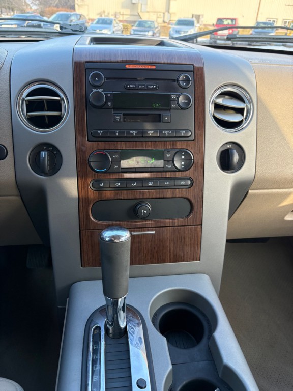 2004 Ford F-150 Image 15