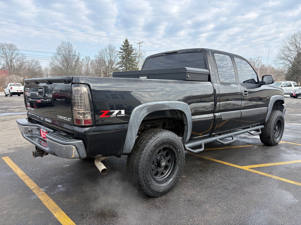 2004 Chevrolet Silverado 1500 Image 6