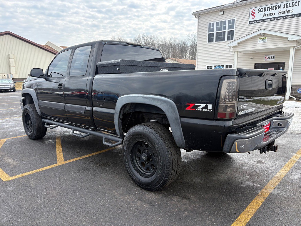 2004 Chevrolet Silverado 1500 Image 9