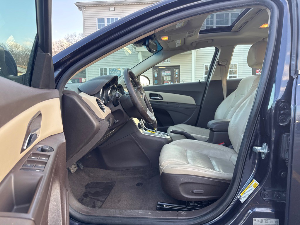 2014 Chevrolet Cruze Image 9