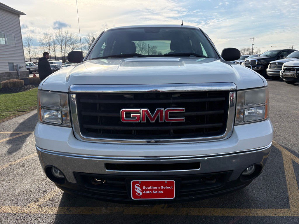2010 GMC Sierra Image 3