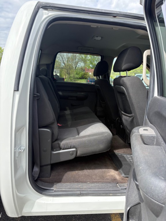 2010 GMC Sierra Image 11