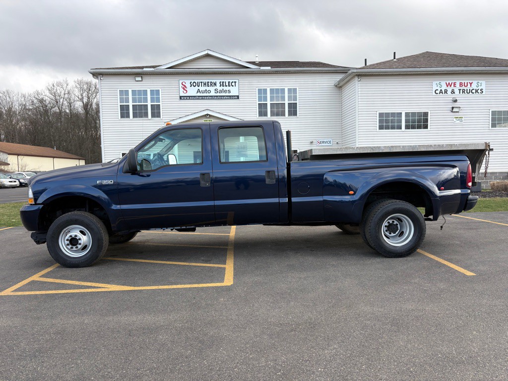 2004 Ford F-350 Image 1