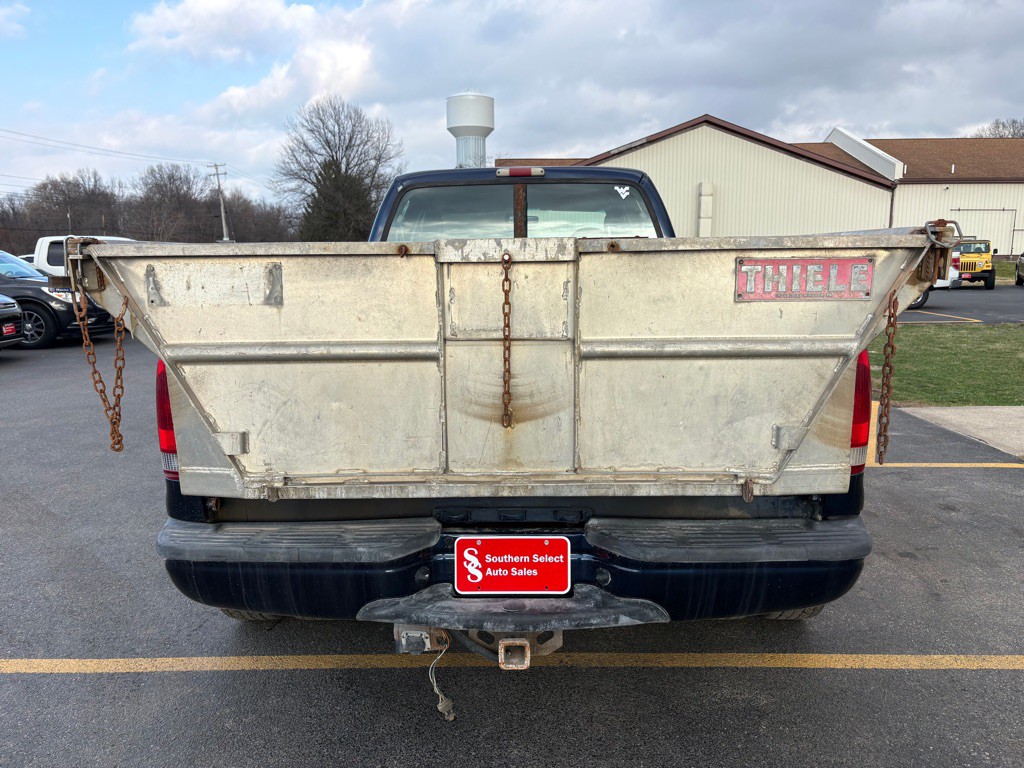 2004 Ford F-350 Image 7