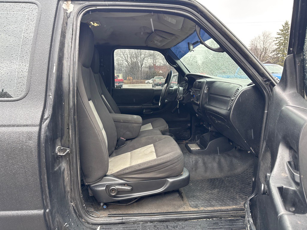 2004 Ford Ranger Image 17