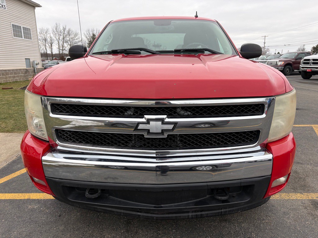 2008 Chevrolet Silverado 1500 Image 3