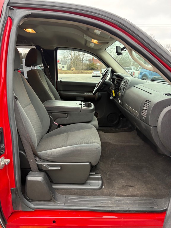 2008 Chevrolet Silverado 1500 Image 11