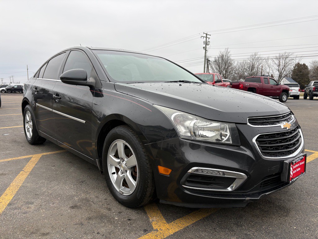 2015 Chevrolet Cruze Image 4