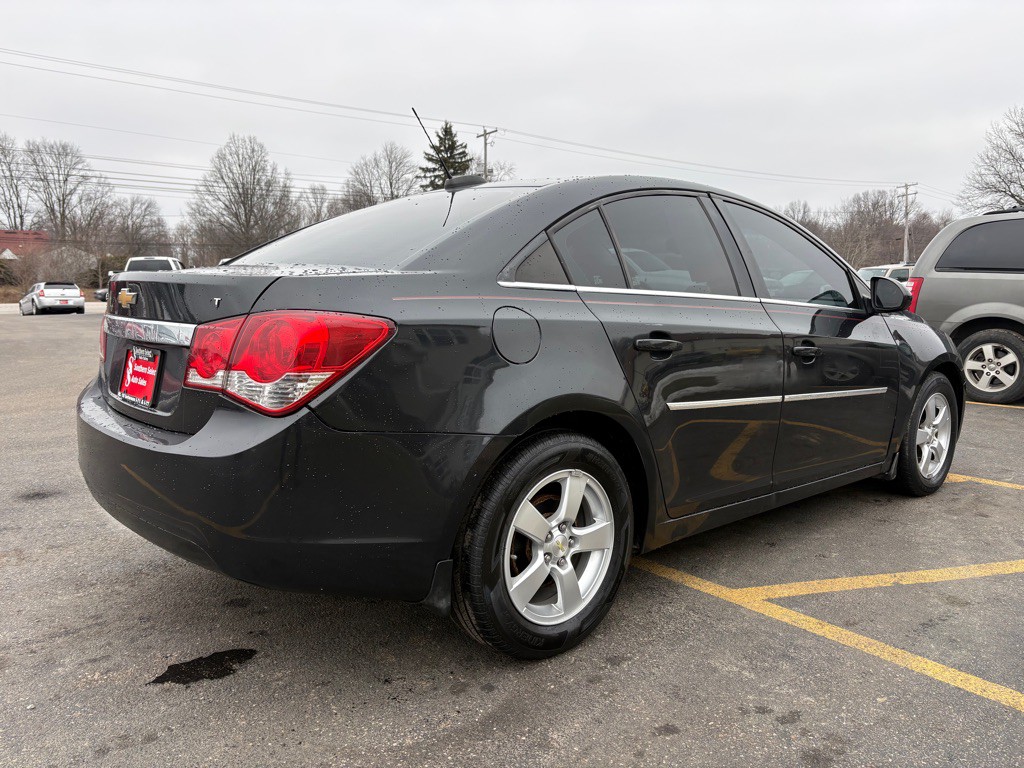 2015 Chevrolet Cruze Image 6