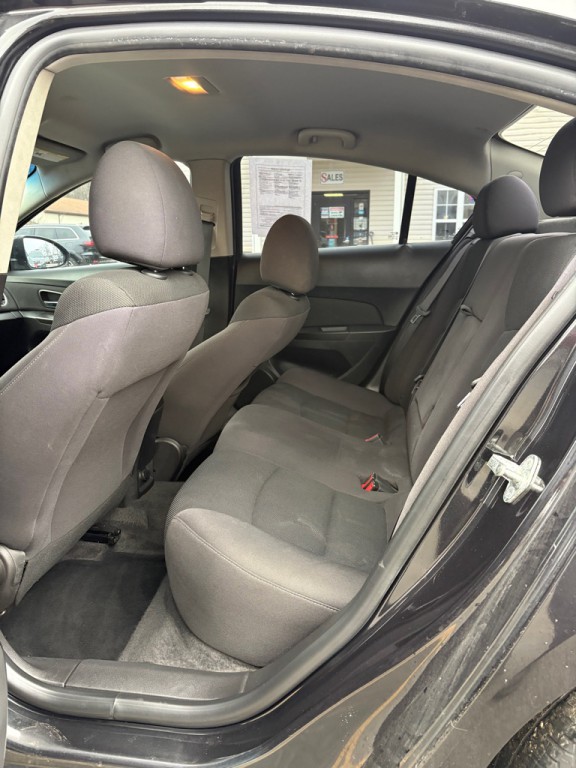 2015 Chevrolet Cruze Image 10