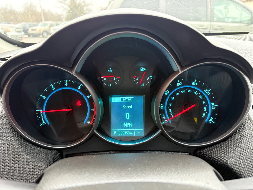 2015 Chevrolet Cruze Image 14