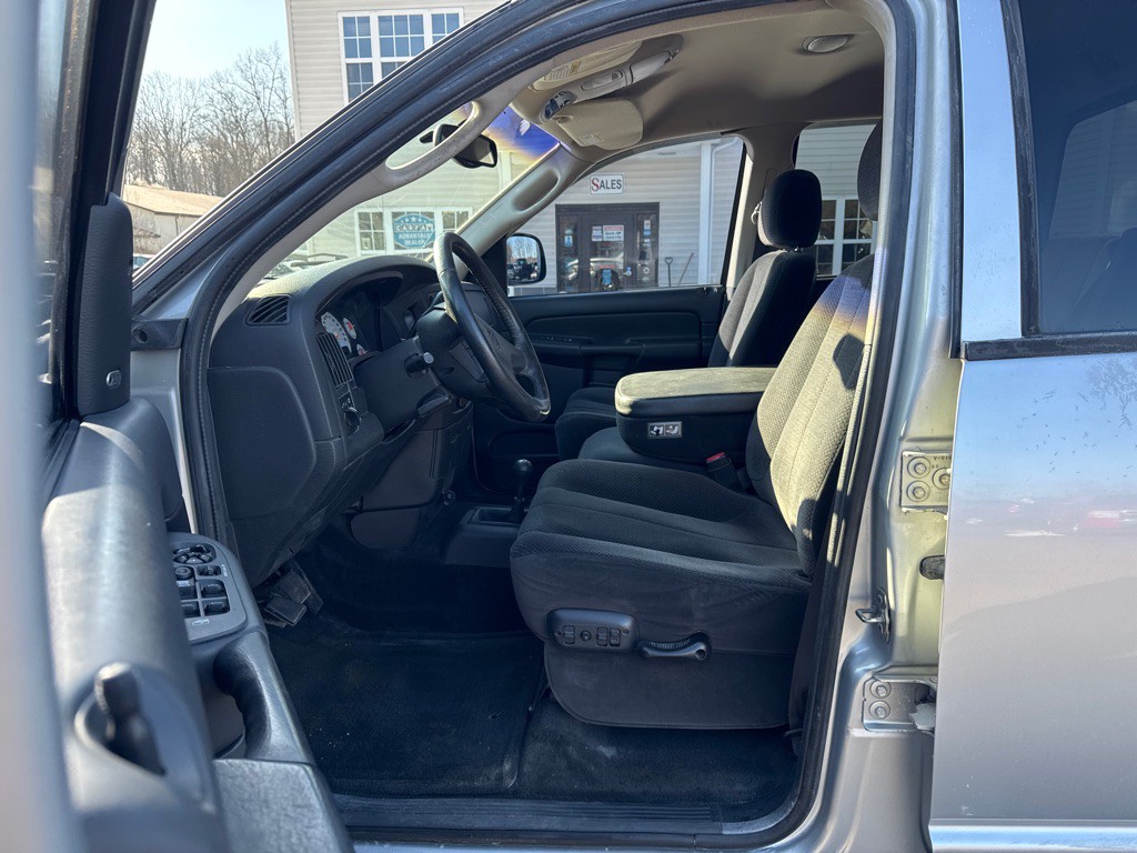 2002 Dodge Ram 1500 Image 10