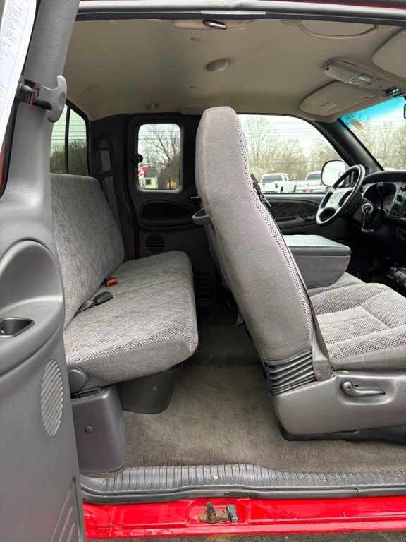 1999 Dodge Ram 2500 Image 13