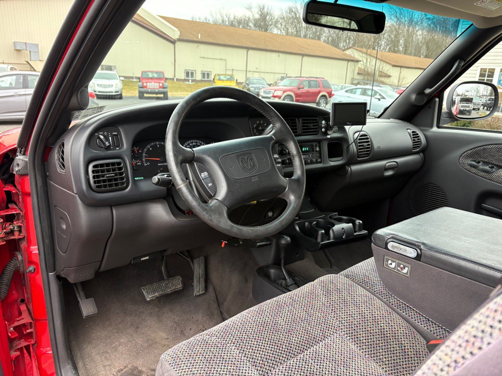 1999 Dodge Ram 2500 Image 15