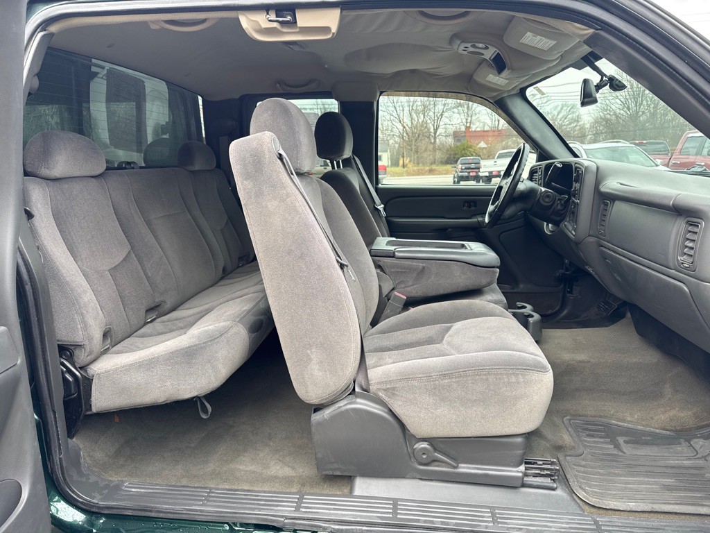 2005 GMC Sierra Image 13