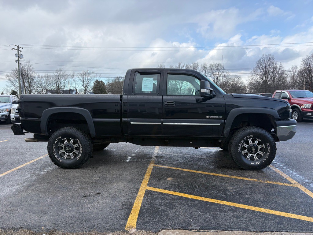 2004 Chevrolet Silverado 1500 Image 5