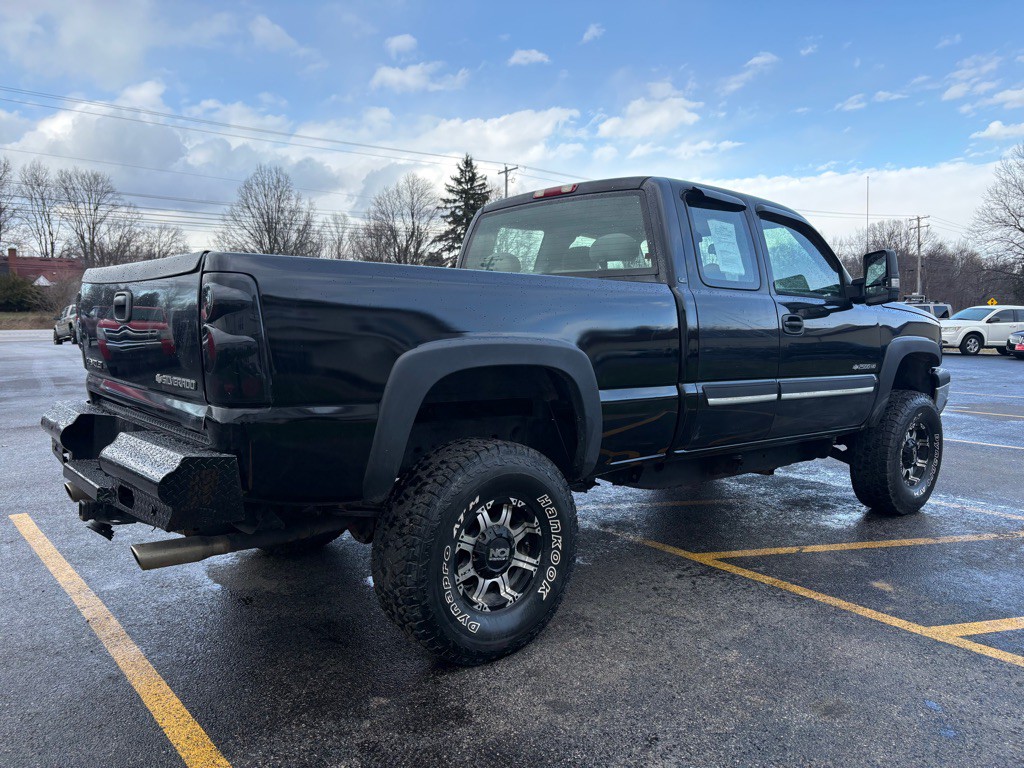 2004 Chevrolet Silverado 1500 Image 6